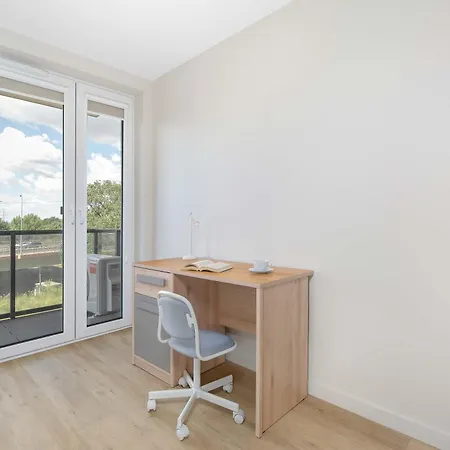 Apartamento Modern With Garage And 3 Balconies In By Renters Prestige *